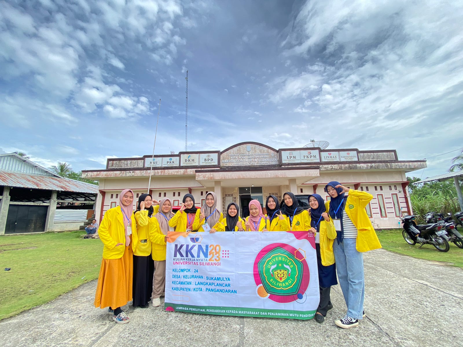 Kegiatan KKN UNSIL Tahun 2023 di Desa Sukamulya